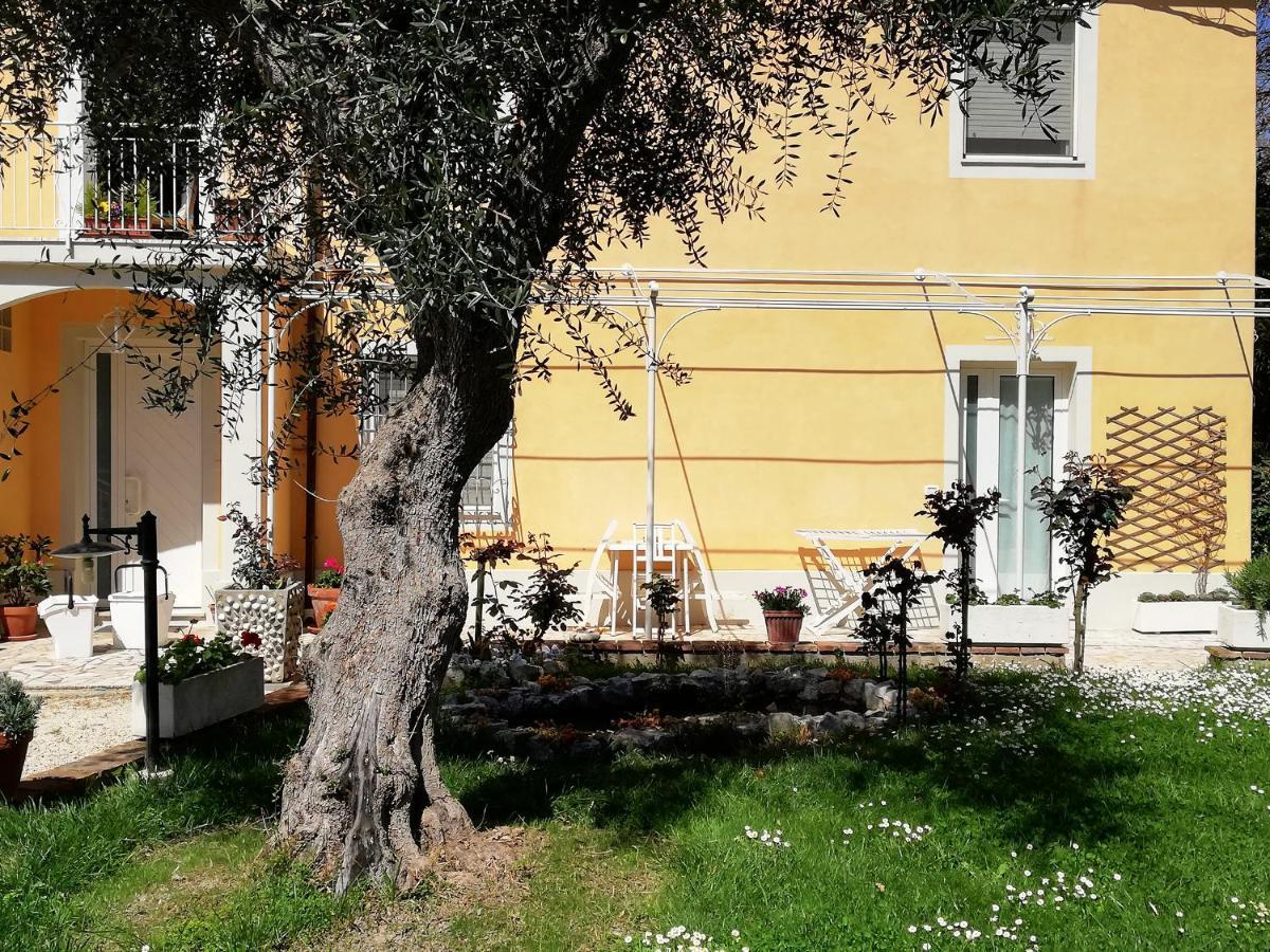 La Ginestra Bed & Breakfast Sirolo Exterior photo